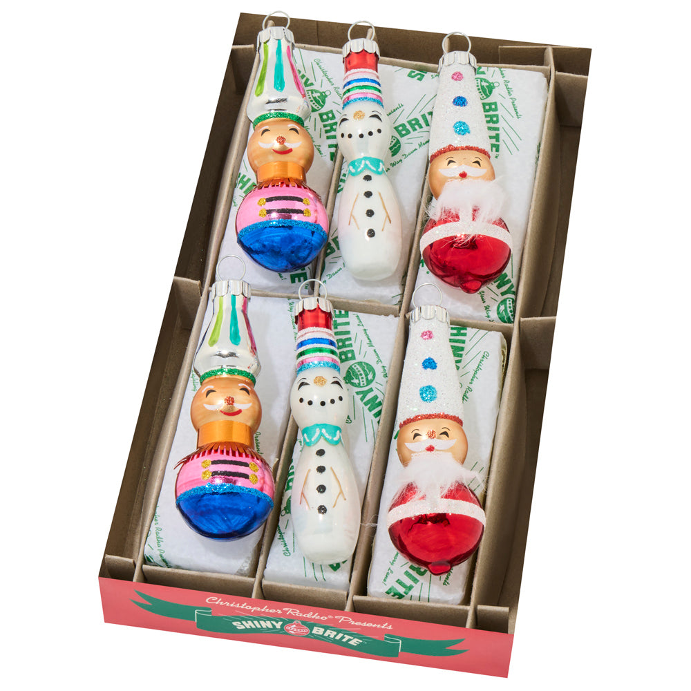 6 classic Christmas characters.
