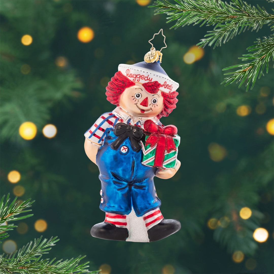 Raggedy Presents