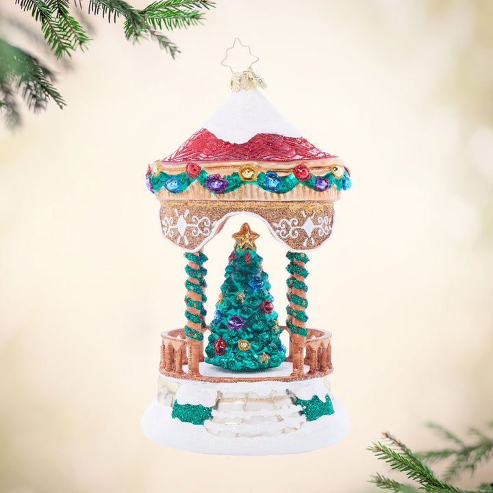 Front image - Peaceful Polar Pavilion - (Christmas tree ornament)