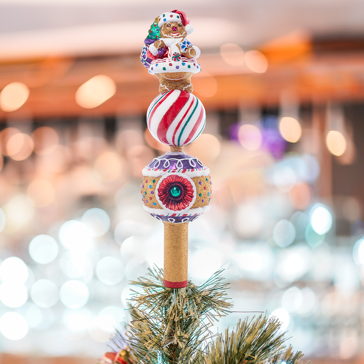 Gingersnap Santa Finial