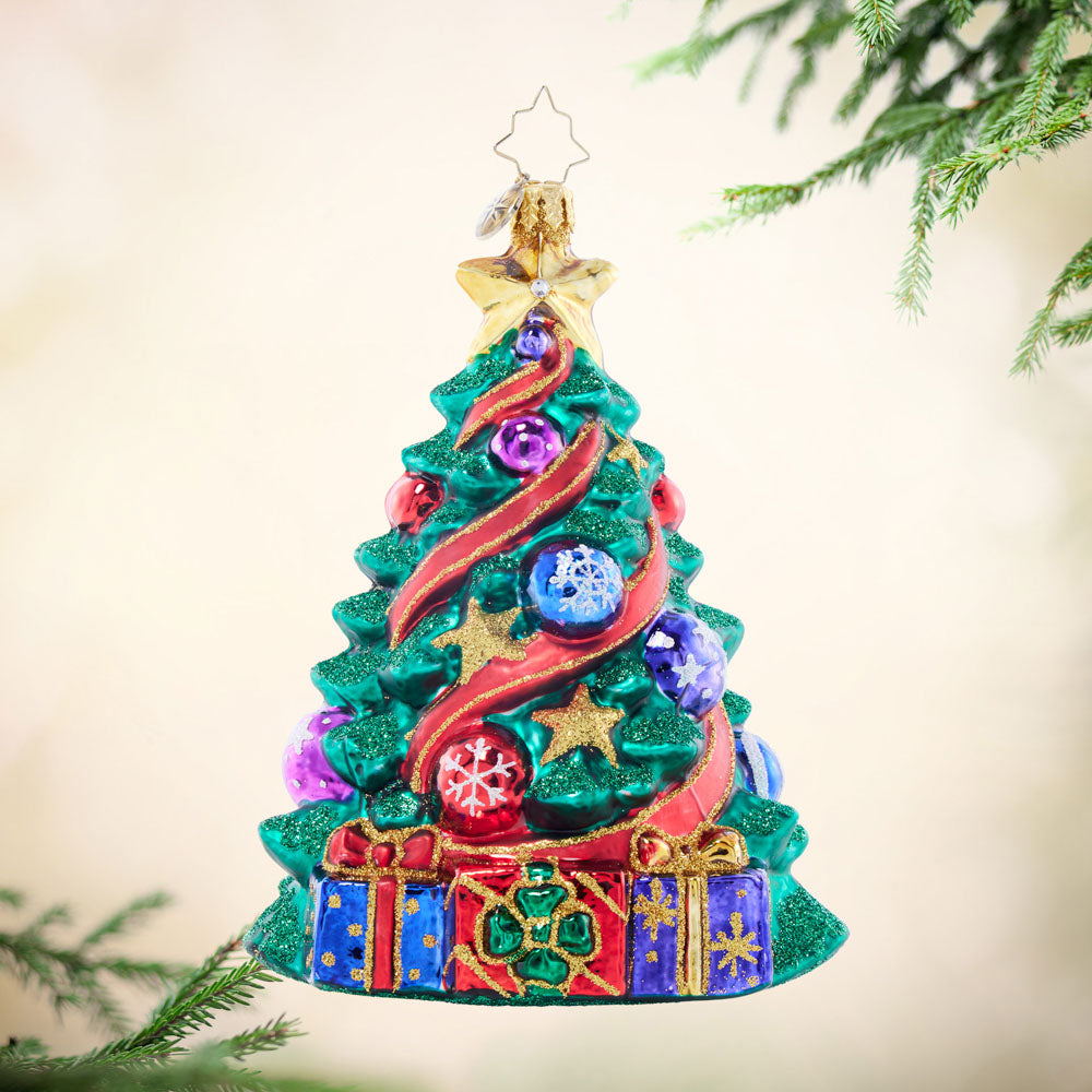 Front image- Wintery Tannenbaum- (Classic Christmas Tree ornament)