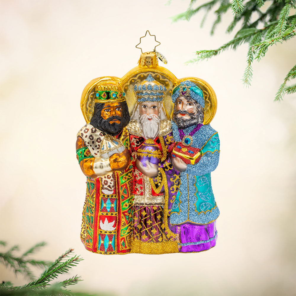 Journey of the Wise Men ornament. Nativity scene of the three Wise Men. View of front.