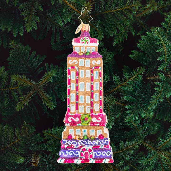 Ornament Description - Empire Sweet Building: The Big Apple has never been this sweet! If you love New York and you love Christmas, this adorable frosted gingerbread Empire State Building is the perfect addition to your collection!