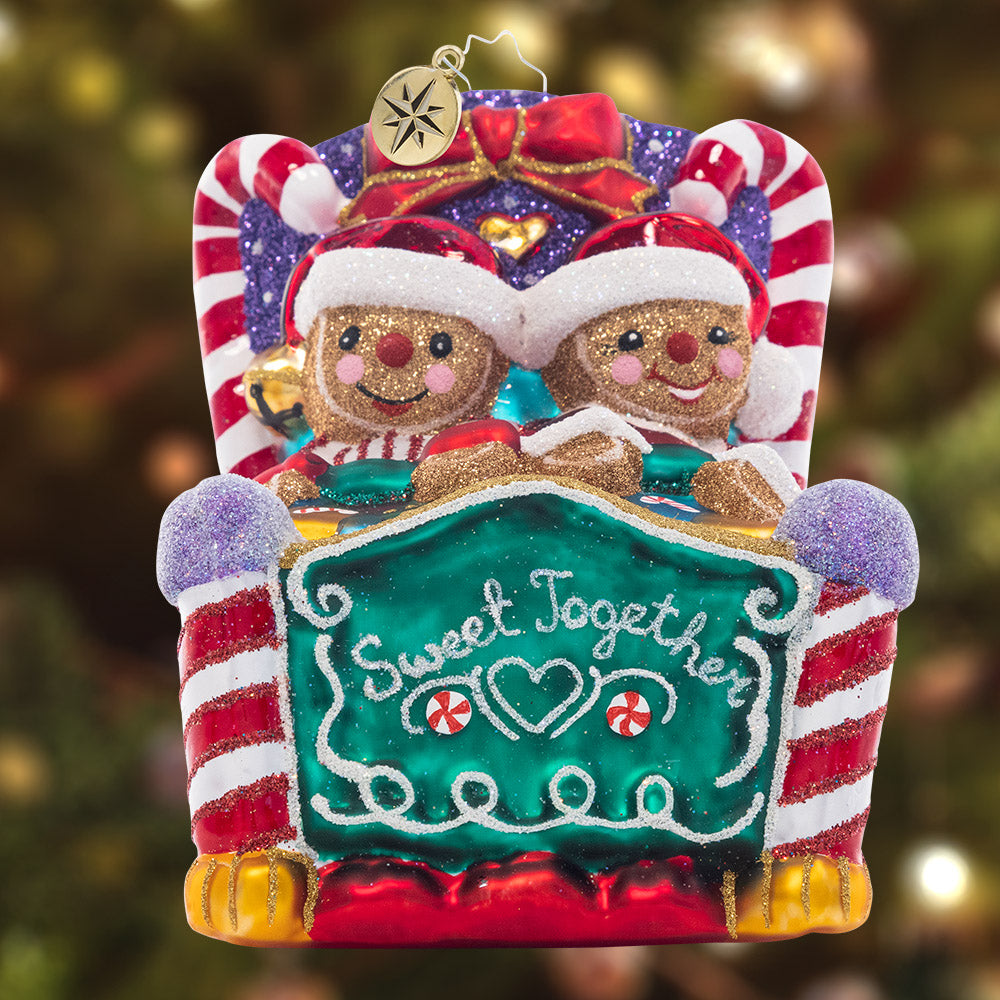 Ornament Description - Cozied Up Cookies: Cozied up under the covers, this cute couple of Christmas cookies are sure to have sweet dreams.