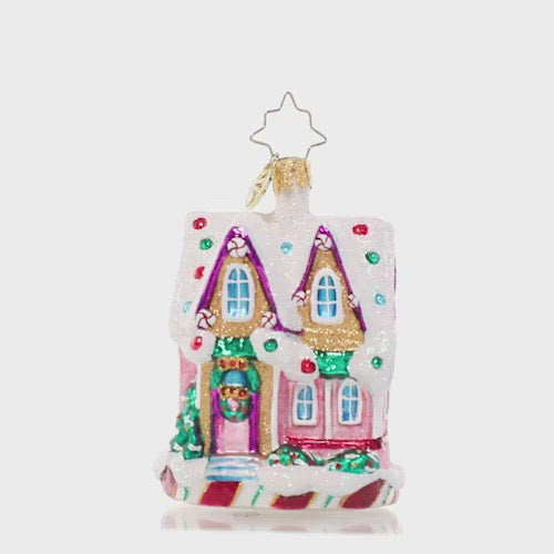 Video - Ornament Description - Marvelous in Mint Gem: Sweet dreams are made of these! This lovely little gingerbread house twinkles with holiday spirit, generously laden with icing "snow" and bedecked with jewel-like gumdrops. This video shows the ornament slowly spinning. 