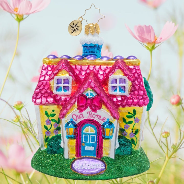 Ornament Description - Cheery Country Cottage: There's no place like home for the holidays! This charming cozy cottage is inviting to all who seek the comfort of home sweet home this season.
